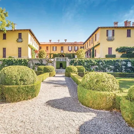 Ghislanzoni Lägenhet Calco (Lombardy)