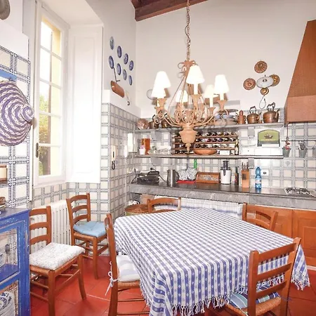 Ghislanzoni Apartment *